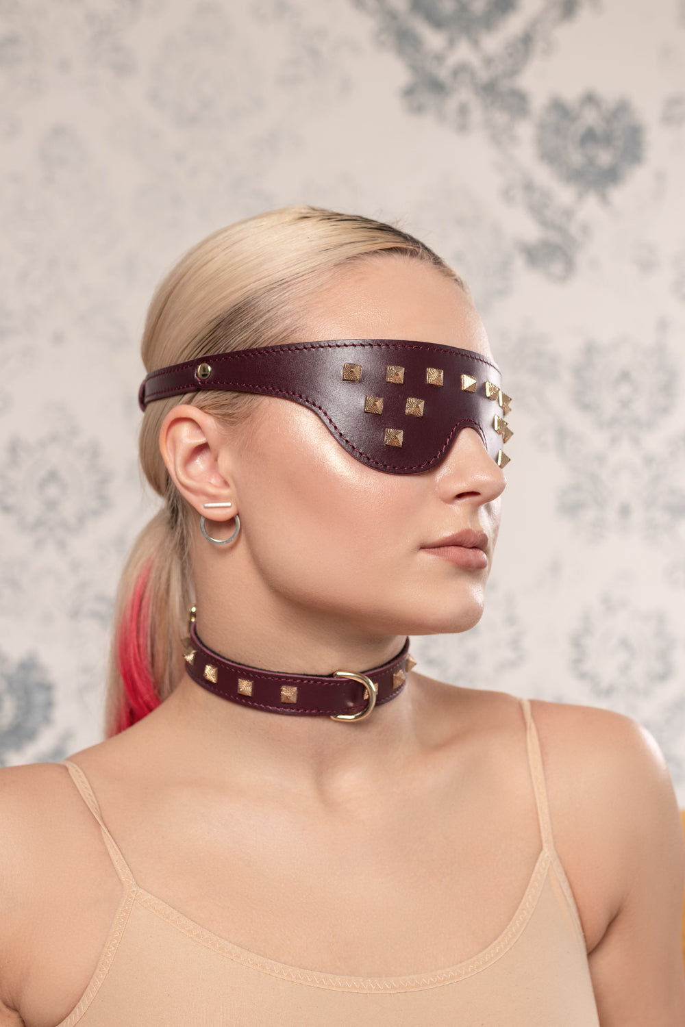 3 in 1 Leather Luxury Set with Spikes. Blindfold Mask, Spanking Paddle, Choker