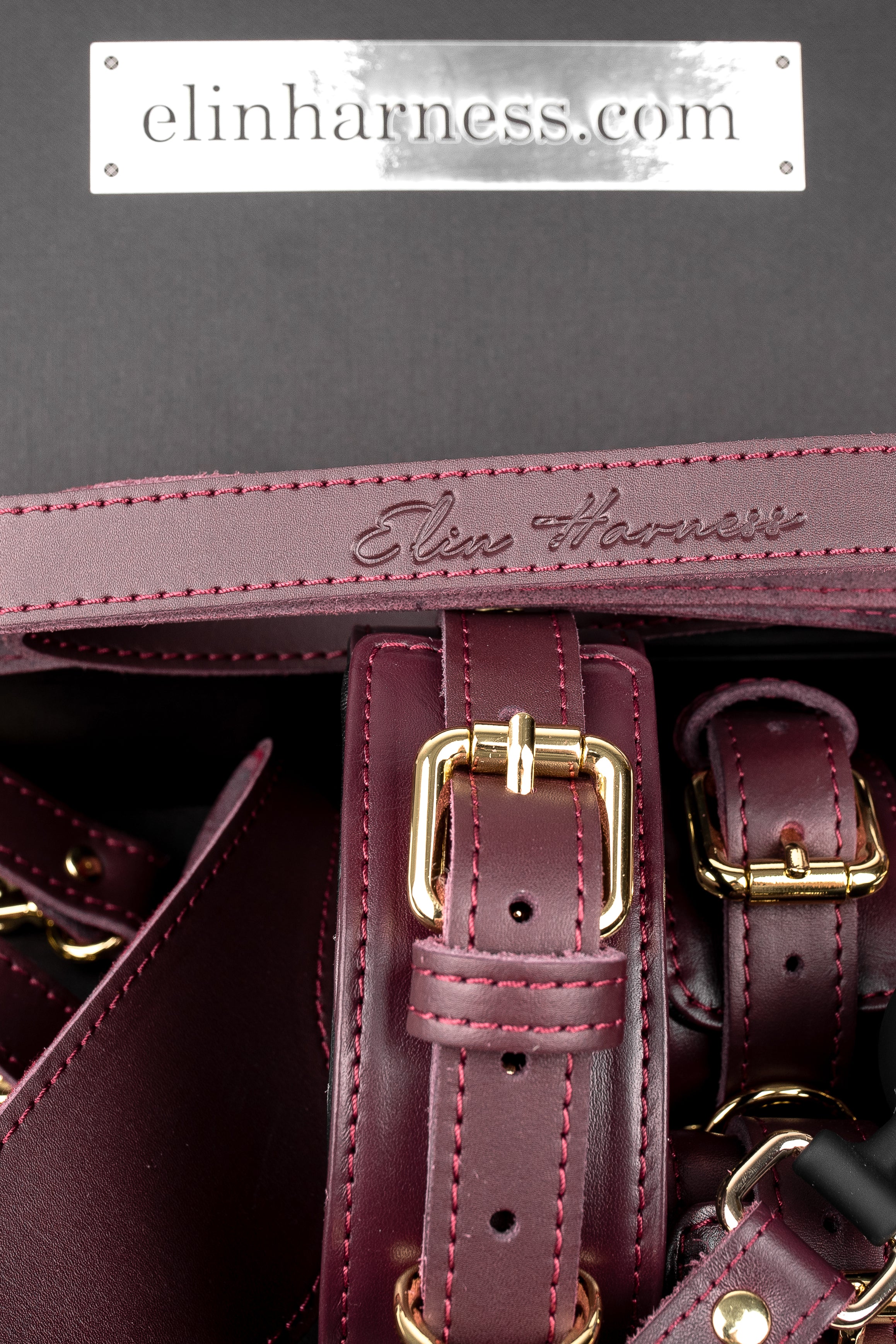 Luxury Submissive Box. 10 colors
