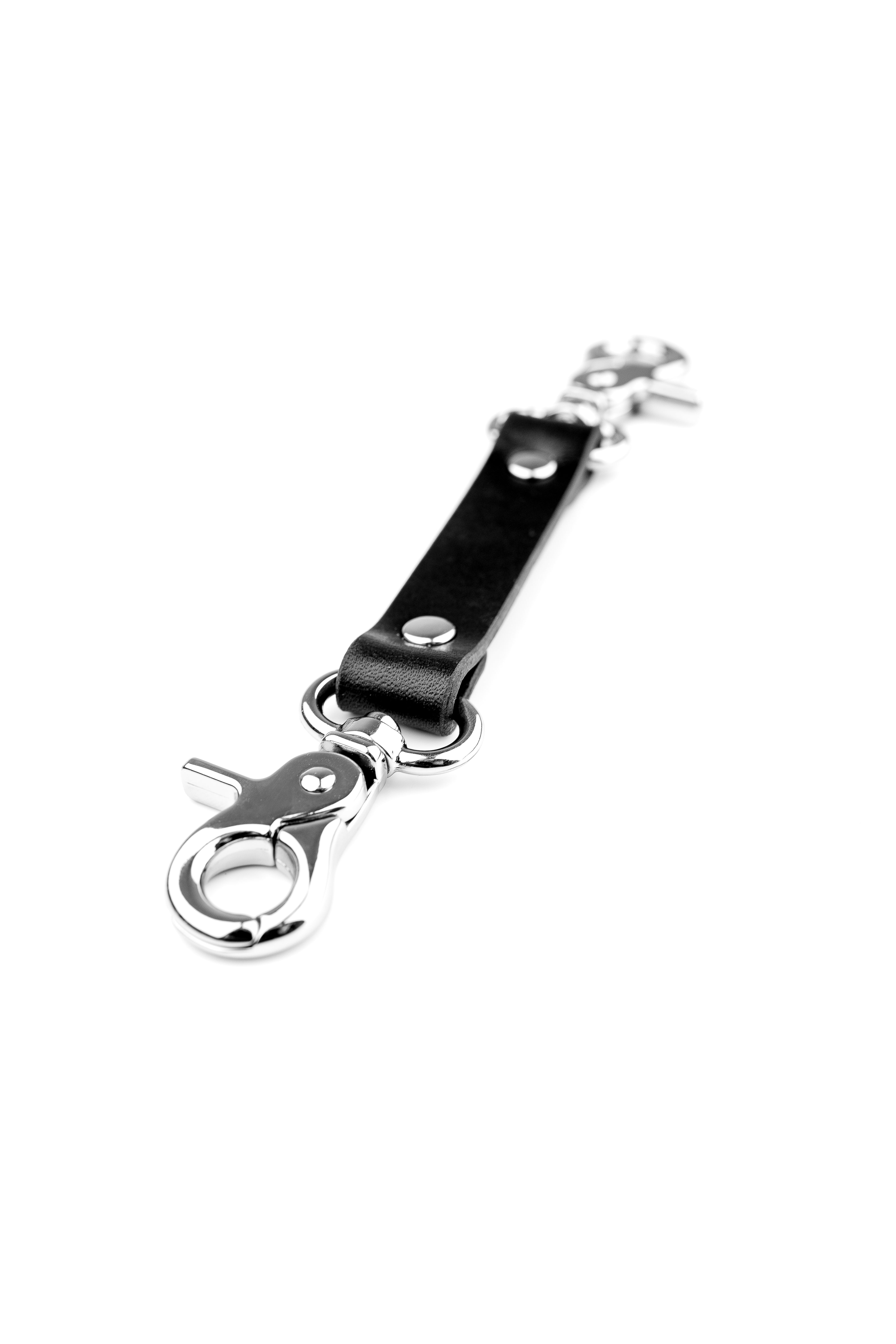 2-Way Leather Connector