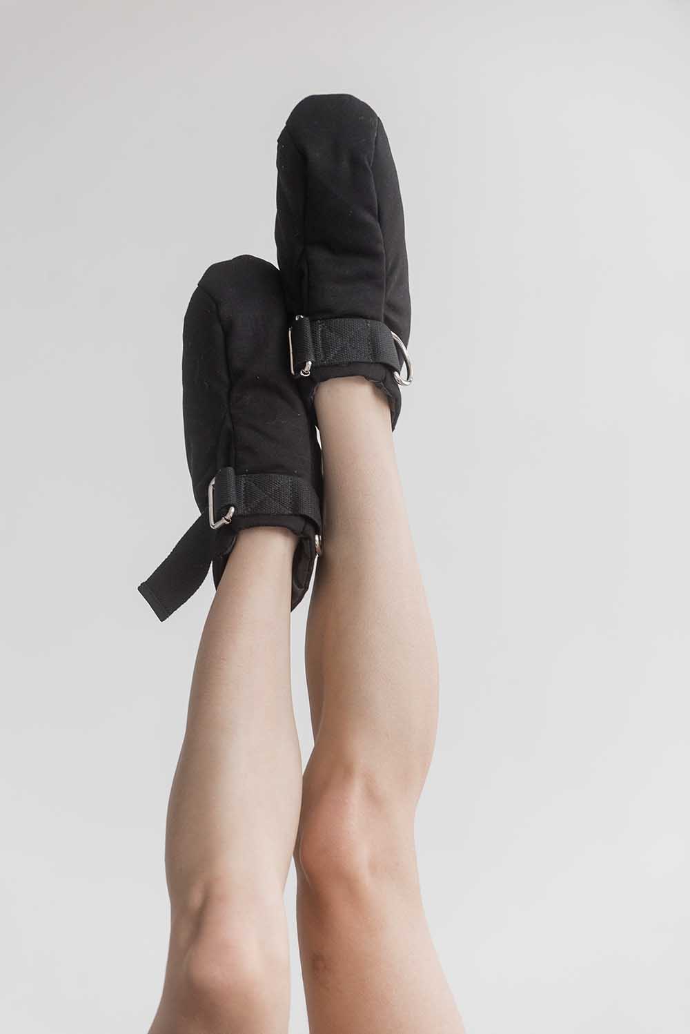 Restraining Kinky Small Booties. Black
