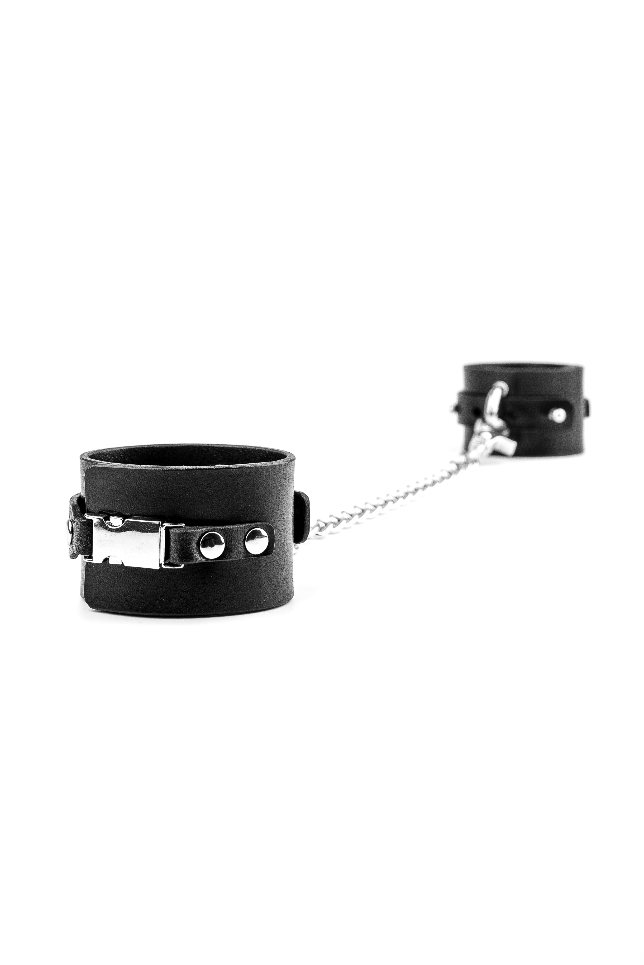 “Fast X me up” Handcuffs with chain connector