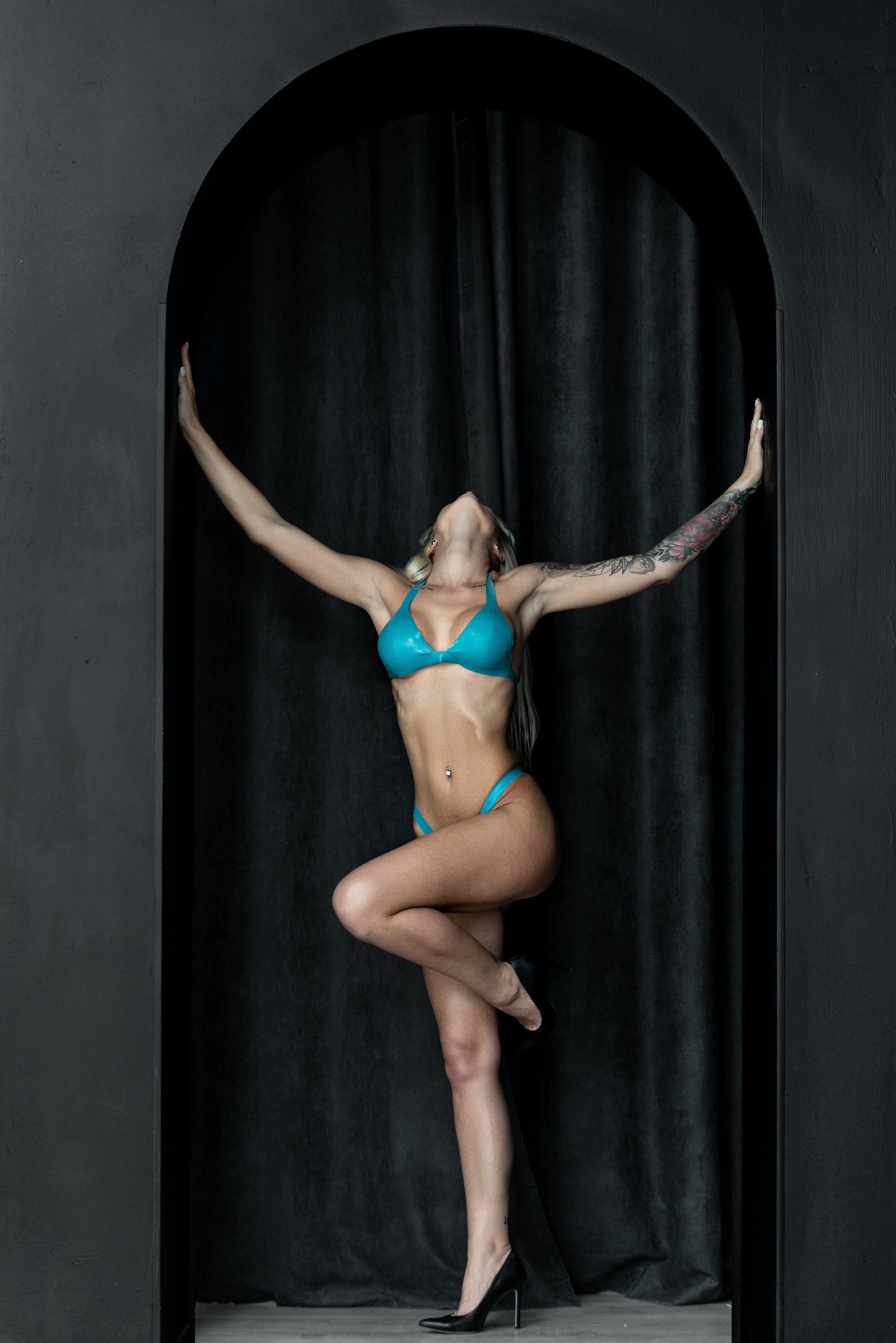 Latex Lingerie, Latex bra + micro bikini. Turquoise
