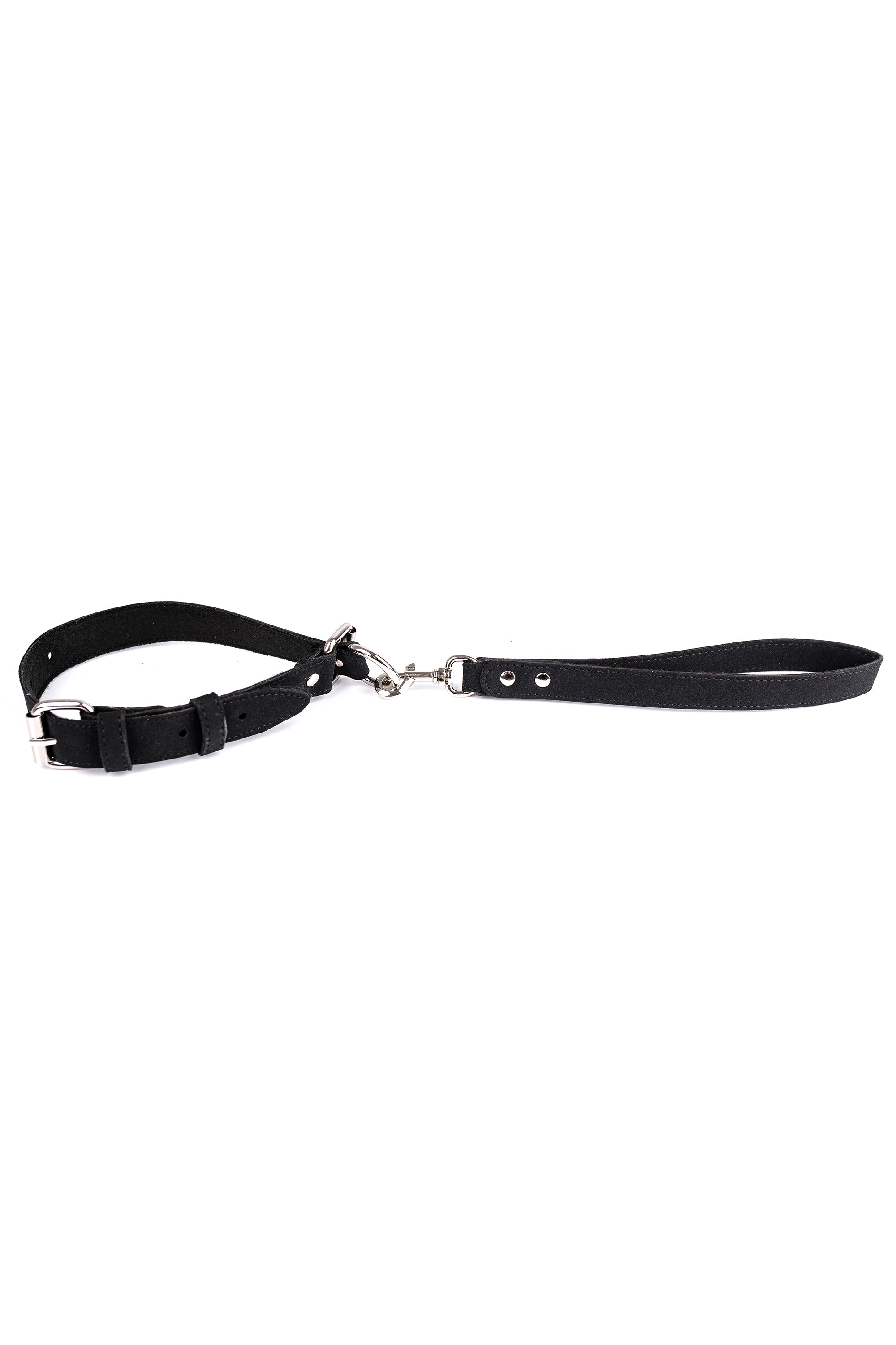 Self-tightening faux leather choke collar