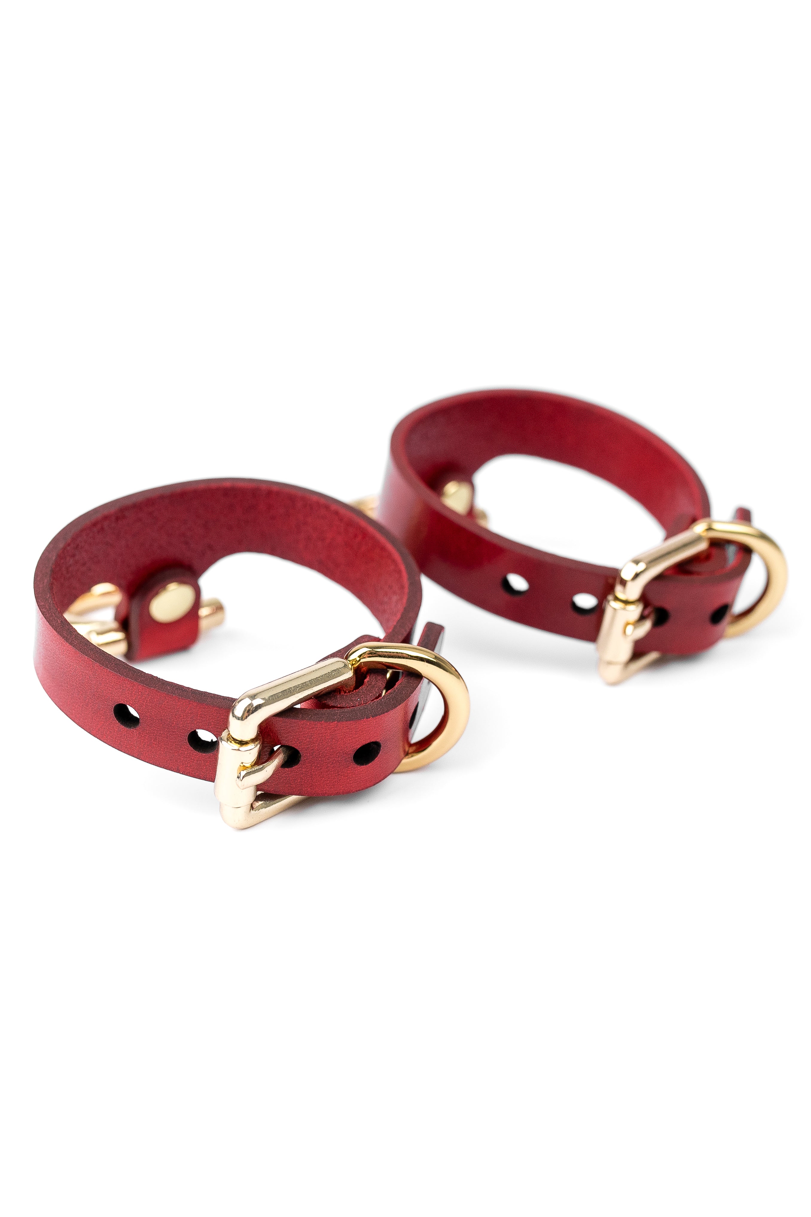 Wrist cuffs “Horseshoe”