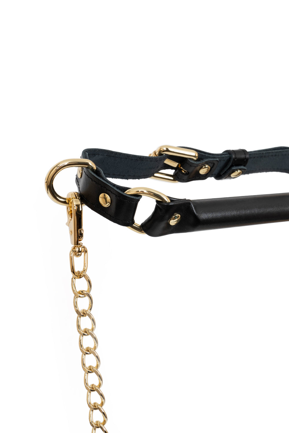 Genuine Leather Bridle Gag with removable chain leash. Black