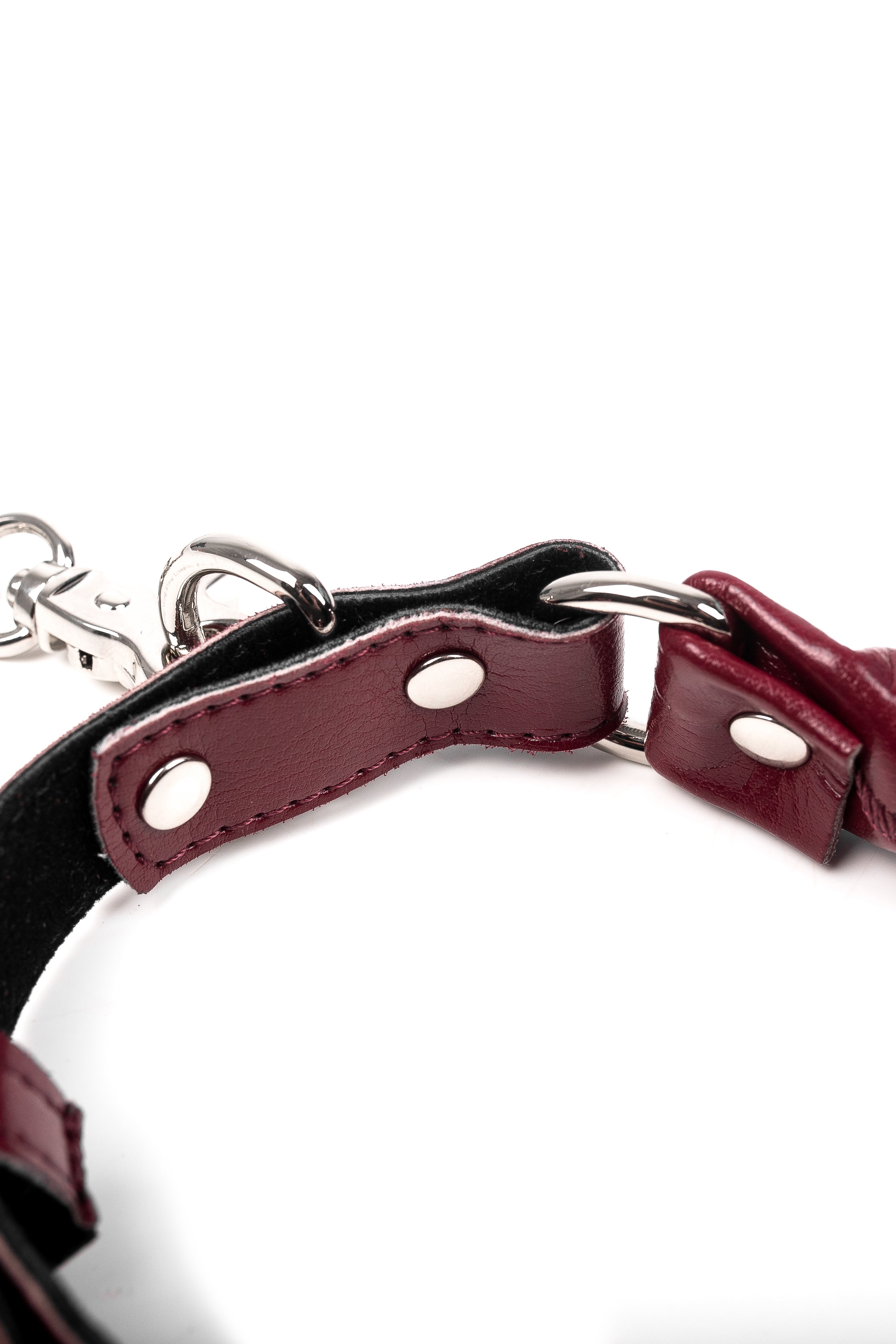 Vegan Leather Bridle Gag with removable chain leash. Burgundy