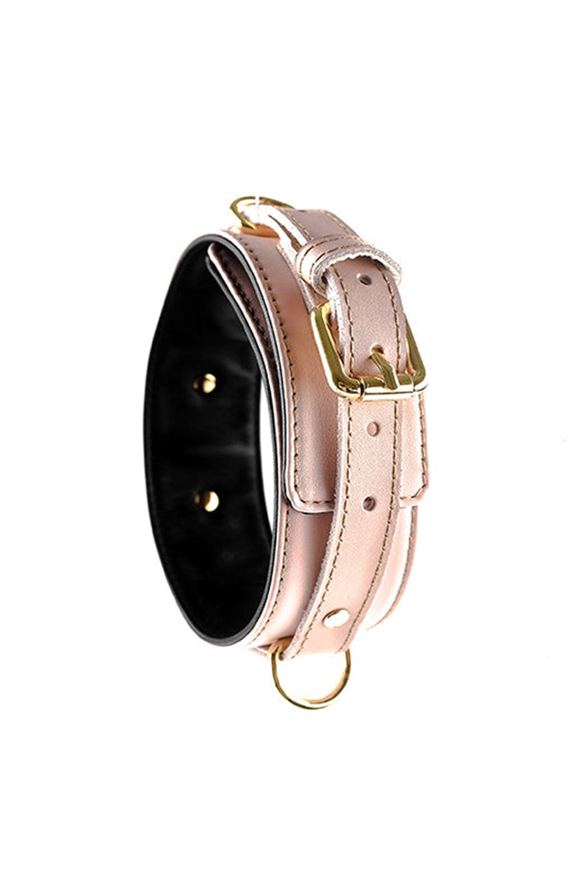 Leather Choker. Pink