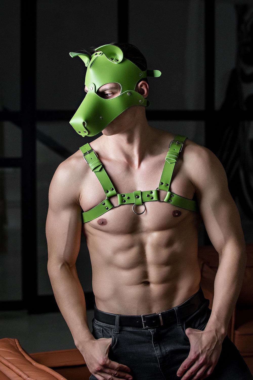 Short Leather Chest Harness. Green